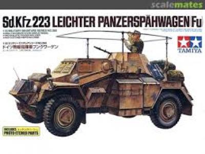 Бронемашина Sd.Kfz.223 Leichter Panzerspähwagen(Fu) 1/35 35268 TAMIYA